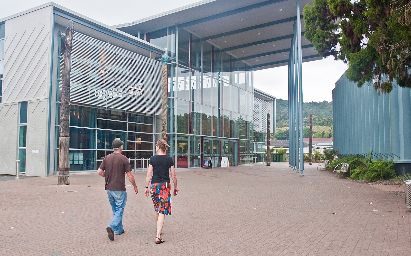 希库朗伊镇 (Hikurangi Town)